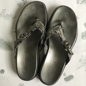 Coach Lindsey Signature Pewter Flip Flop Sandals